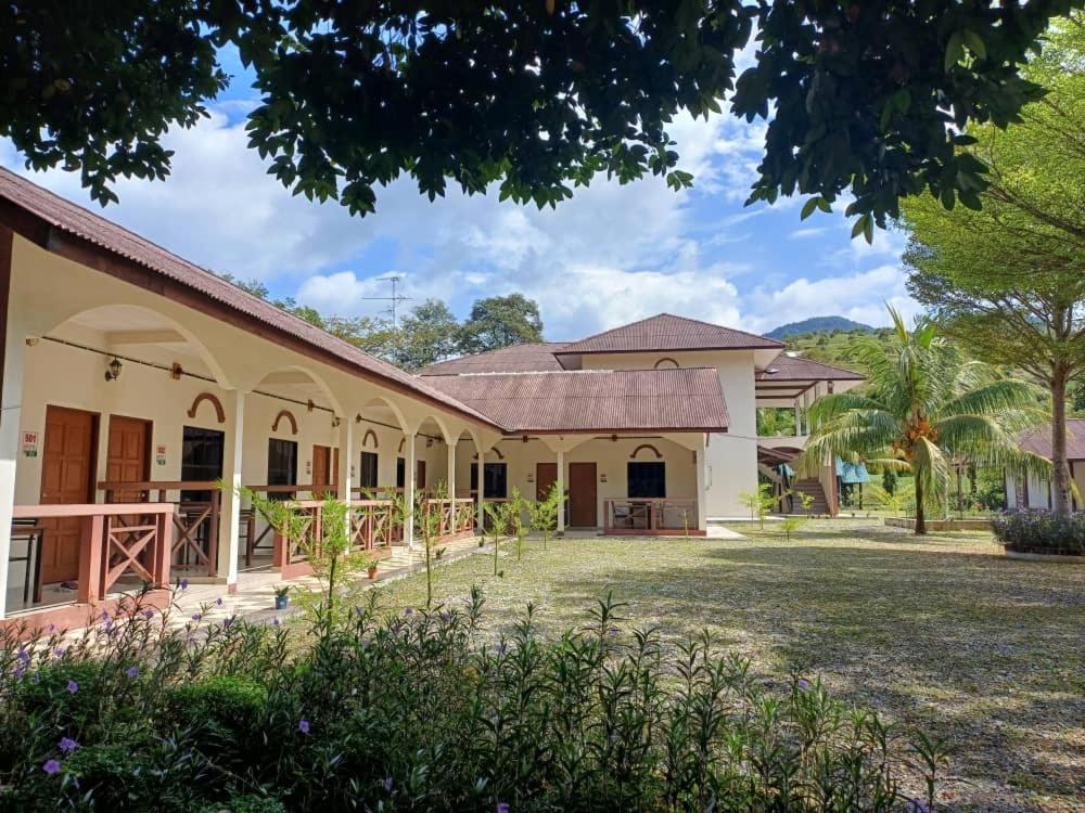 Hotel Lemuni Retreat & Training Centre - Kerling, Selangor Exteriér fotografie